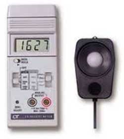 Lutron Lx-102 LIGHT METER, Analog output